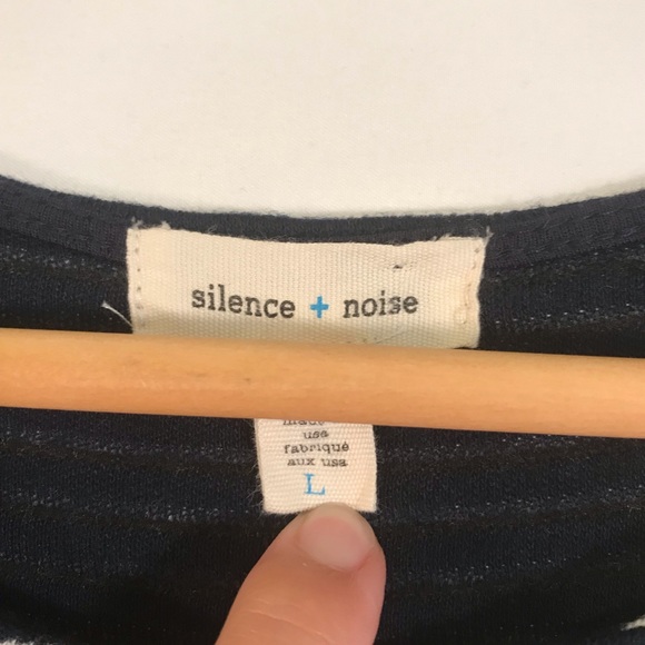 UO Silence + Noise Striped Bodycon Dress - Picture 4 of 7